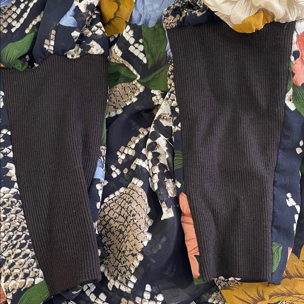 CAbi Snake Charmer Floral Semi Sheer Top - Picture 8 of 11